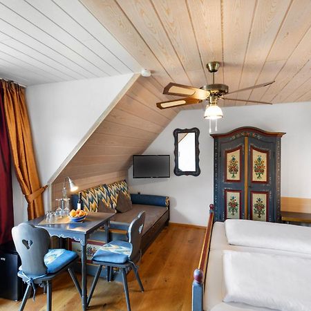 Hotel Sonnenstube Hagnau Bagian luar foto